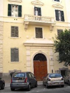 Bella Roma Guest House