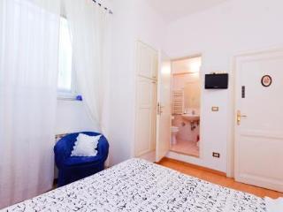 Bella Roma Guest House *